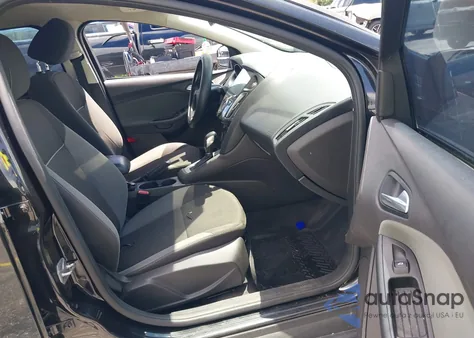 2014 Ford Focus Se z USA, uszkodzony, nr VIN 1FADP3F29EL125419